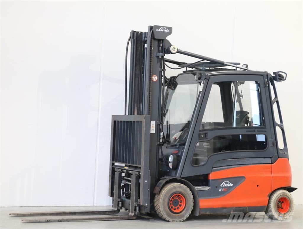 Linde E30L/387 شاحنات ذات رافعات شوكية تعمل بالكهرباء