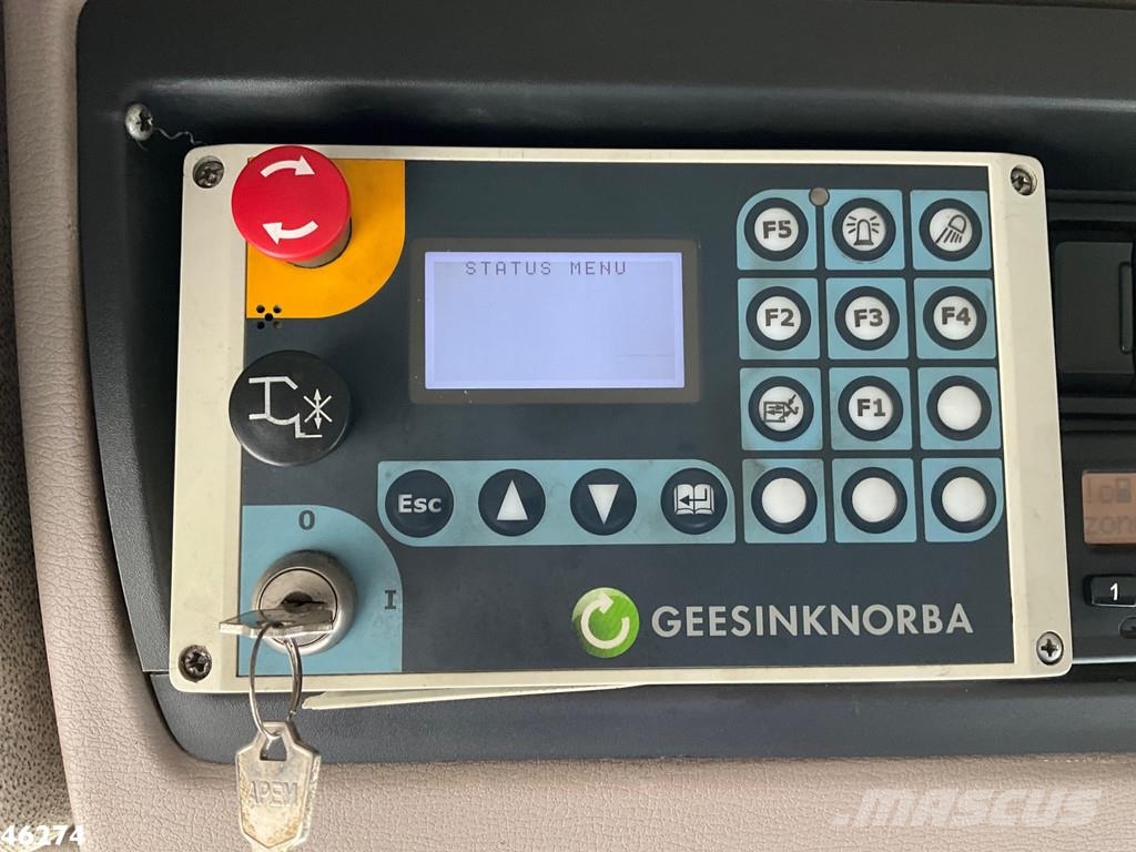 DAF FAG LF 220 Euro 6 Geesink 14m³ شاحنات المخلفات