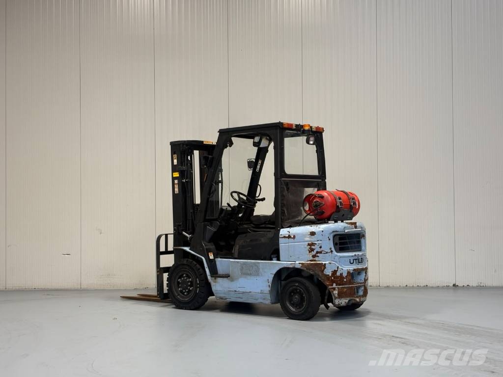 Utilev UT25P Gāzes autoiekrāvēji (LPG)