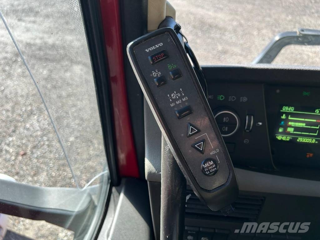 Volvo FH 13 500 HP 6x2 + Palfinger PK 33002 Truck mounted cranes
