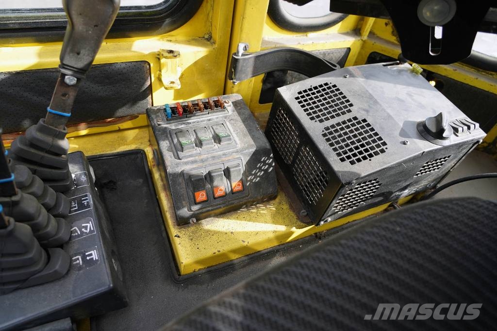 HYSTER  J3.20XM-861 ELTRUCK Elmotviktstruckar