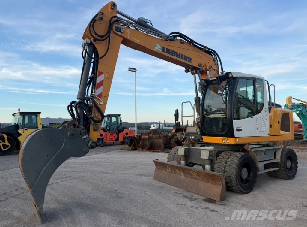Liebherr A 916 Litronic Bagri na kolesih