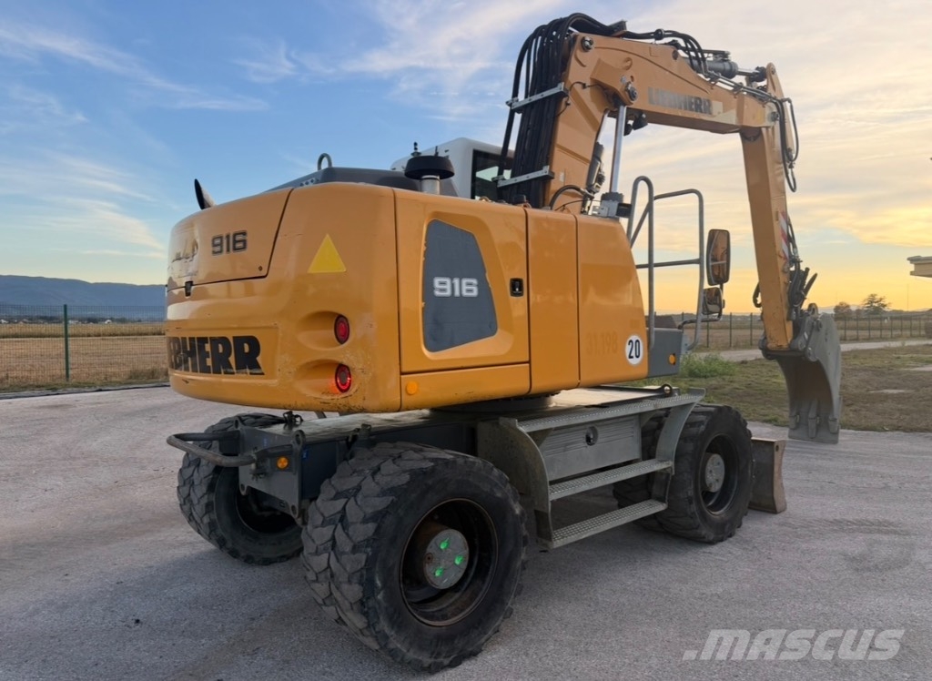 Liebherr A 916 Litronic Bagri na kolesih