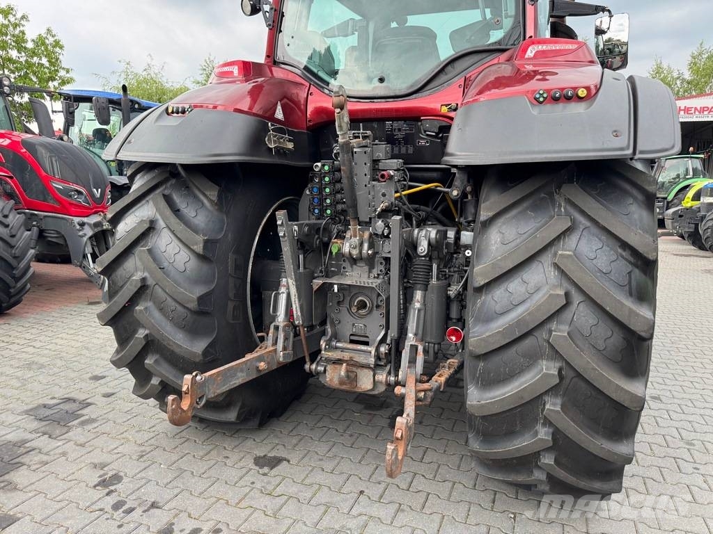 Valtra T234 VERSU SmartTouch Traktorer