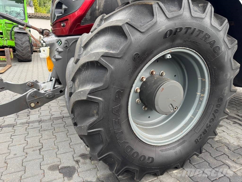 Valtra T234 VERSU SmartTouch Traktorer