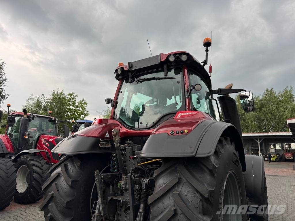 Valtra T234 VERSU SmartTouch Traktorer