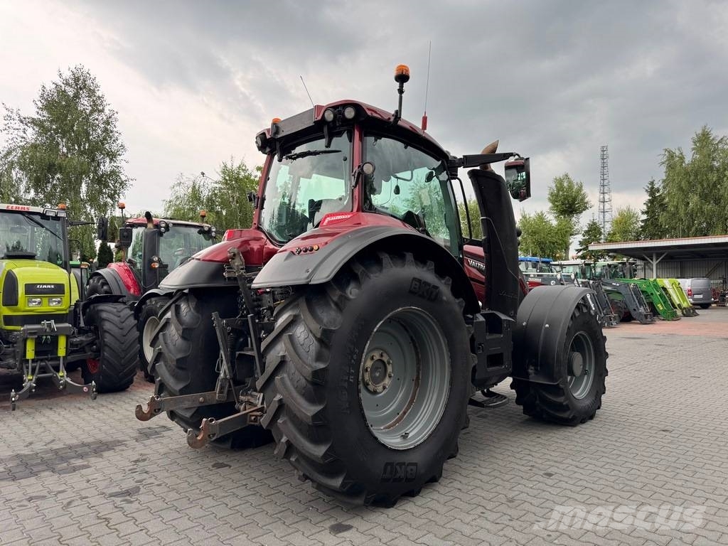Valtra T234 VERSU SmartTouch Traktorer