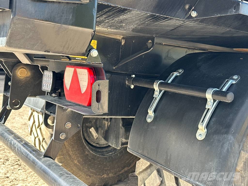 Humus 23CT Black Edition Demo trailer Remolques con caja de volteo