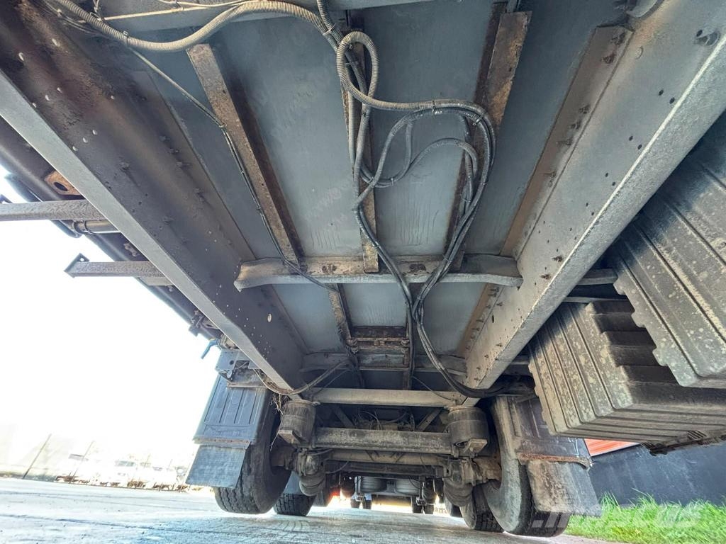 Schmitz Cargobull SCB S3T SLIDING ROOF / 1&3 AXLE LIFT Брезентови полуремаркета