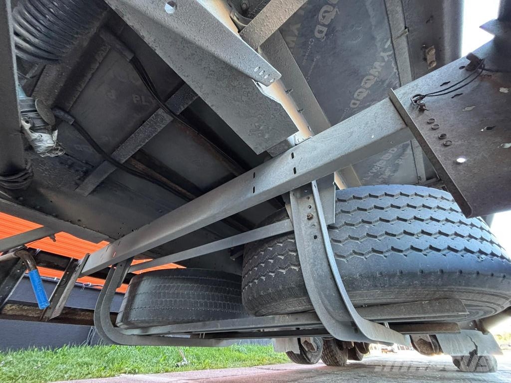 Schmitz Cargobull SCB S3T SLIDING ROOF / 1&3 AXLE LIFT Брезентови полуремаркета