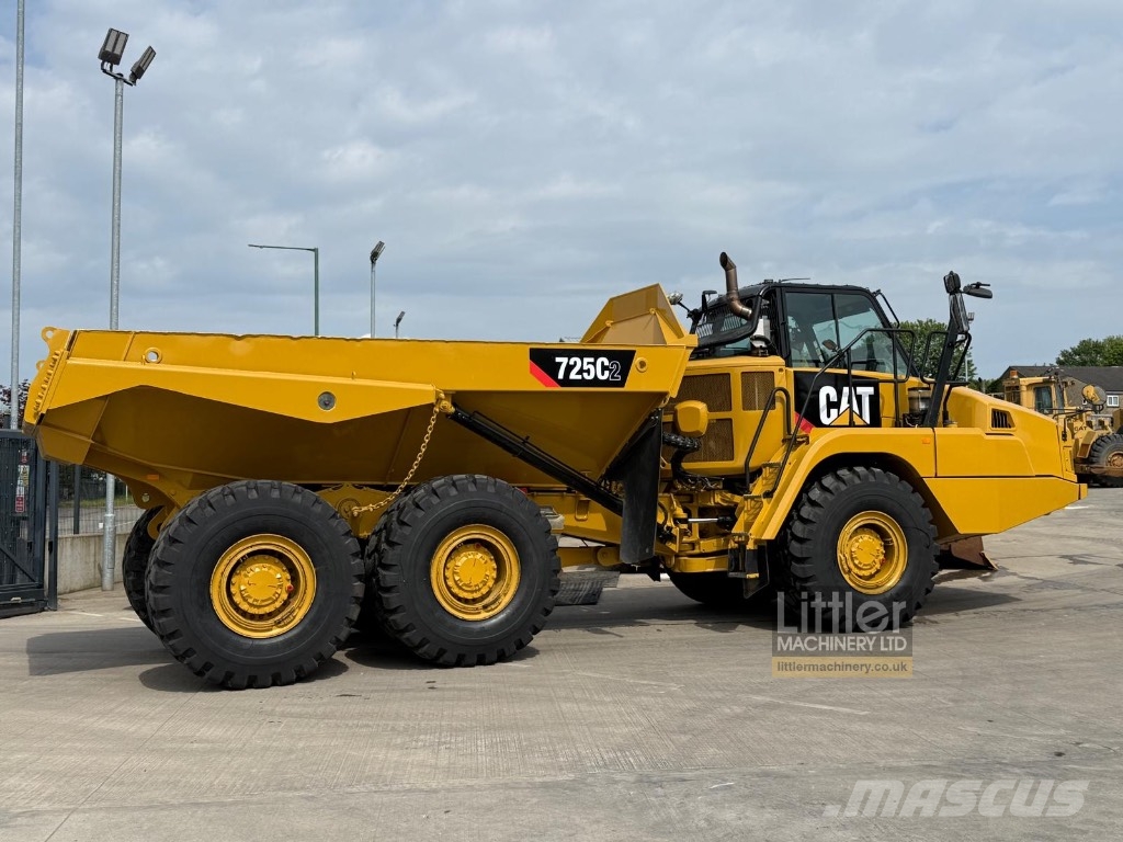 CAT 725 C2 *EPA* Σπαστό Dump Truck ADT