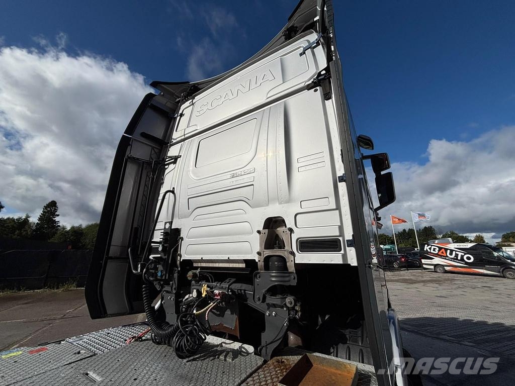 Scania S 580 6x2 RETARDER / DOUBLE BOGIE Sadulveokid