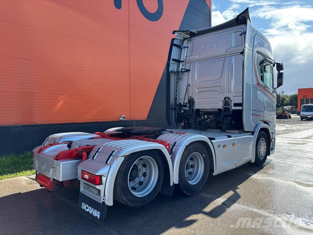 Scania S 580 6x2 RETARDER / DOUBLE BOGIE Sadulveokid