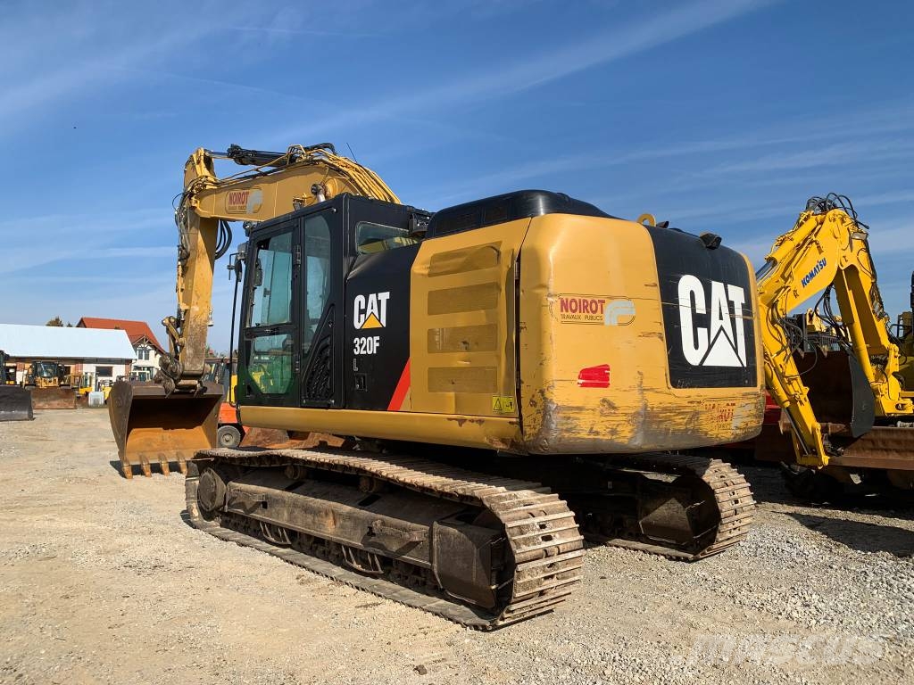CAT 320 FL Bandgrävare
