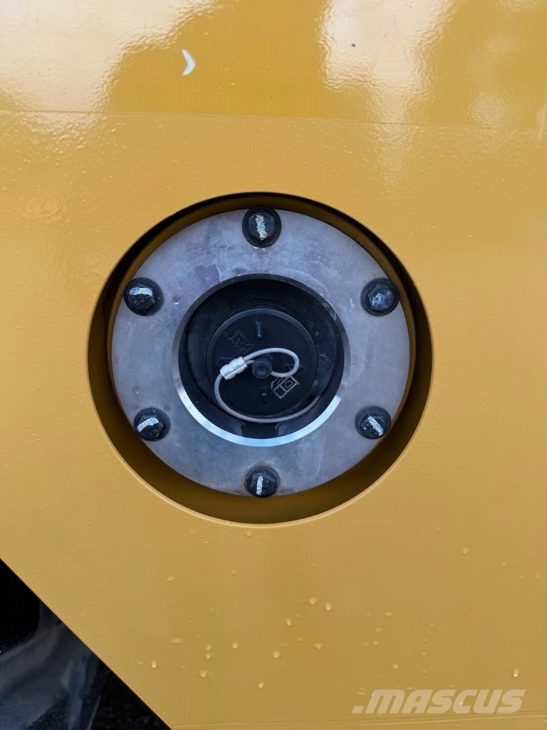 CAT 730 Knik dumptrucks