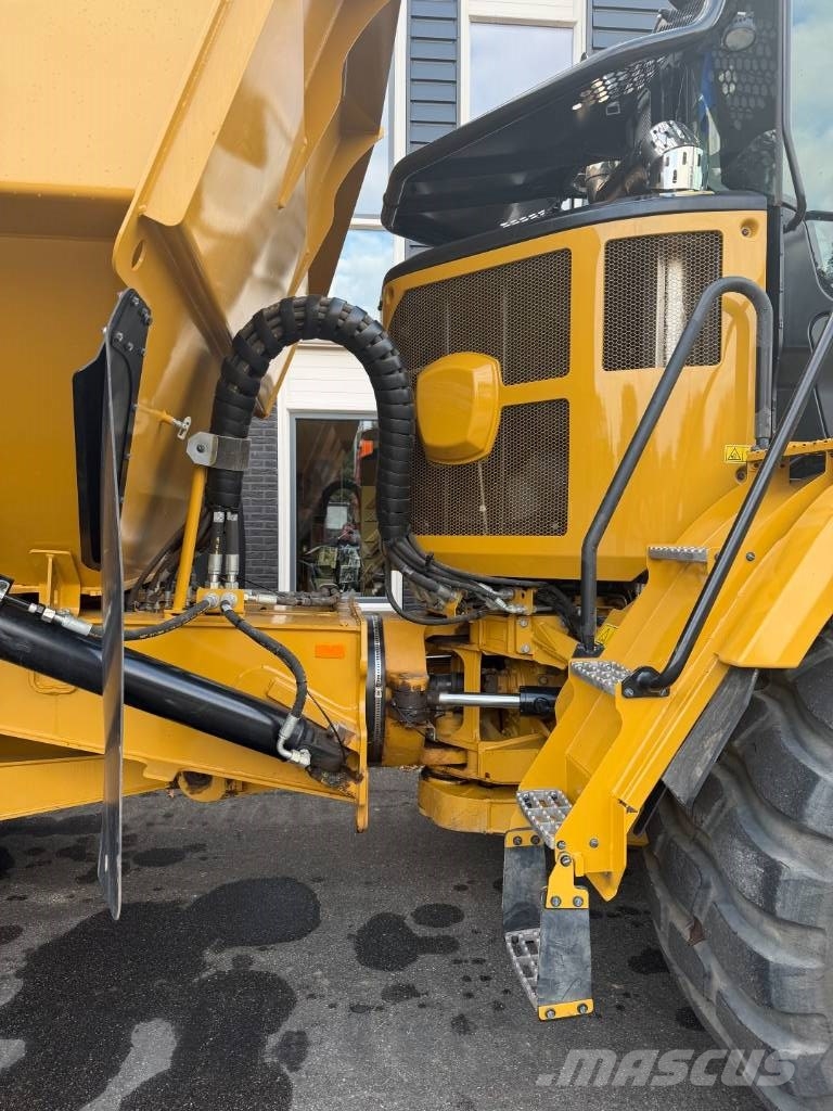 CAT 730 Knik dumptrucks