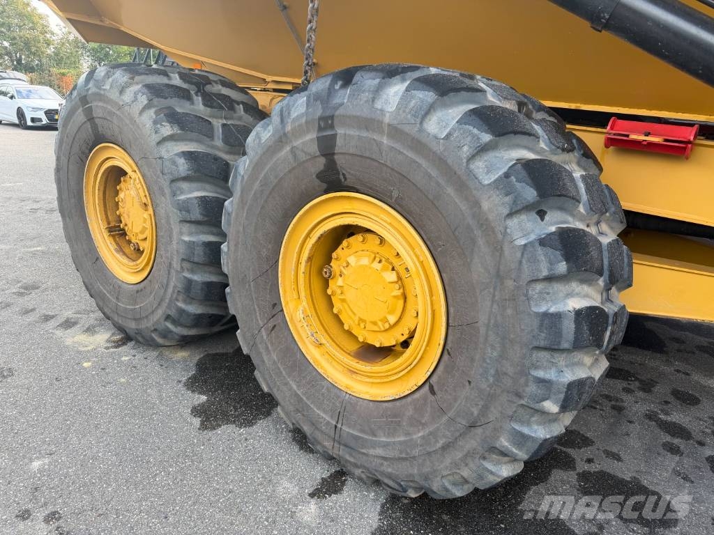 CAT 730 Knik dumptrucks