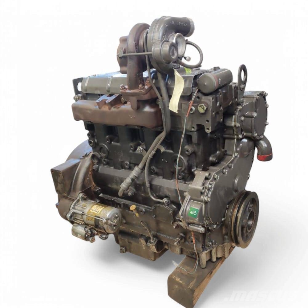 Motor Perkins 1104D-44TA 4,4-Liter Motorok