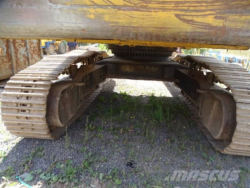 CAT 352 F Telakaivukoneet