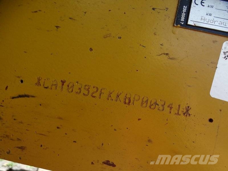 CAT 352 F Telakaivukoneet