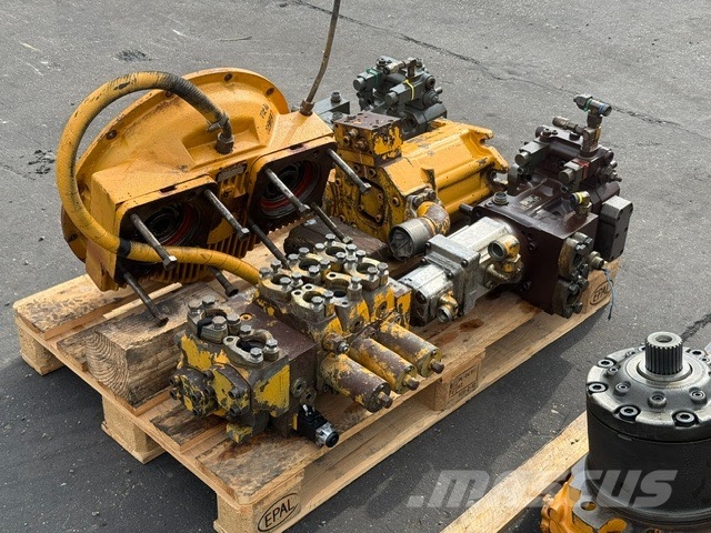 Liebherr PR 742 USED HYDRAULIC PUMP HPV 130-01L Hydraulics