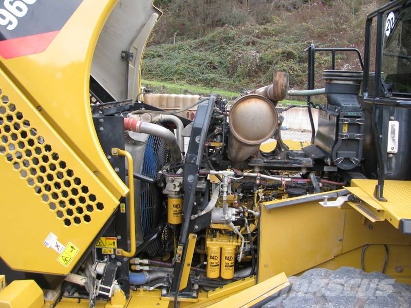 CAT 966K Top stanje لوادر بعجل