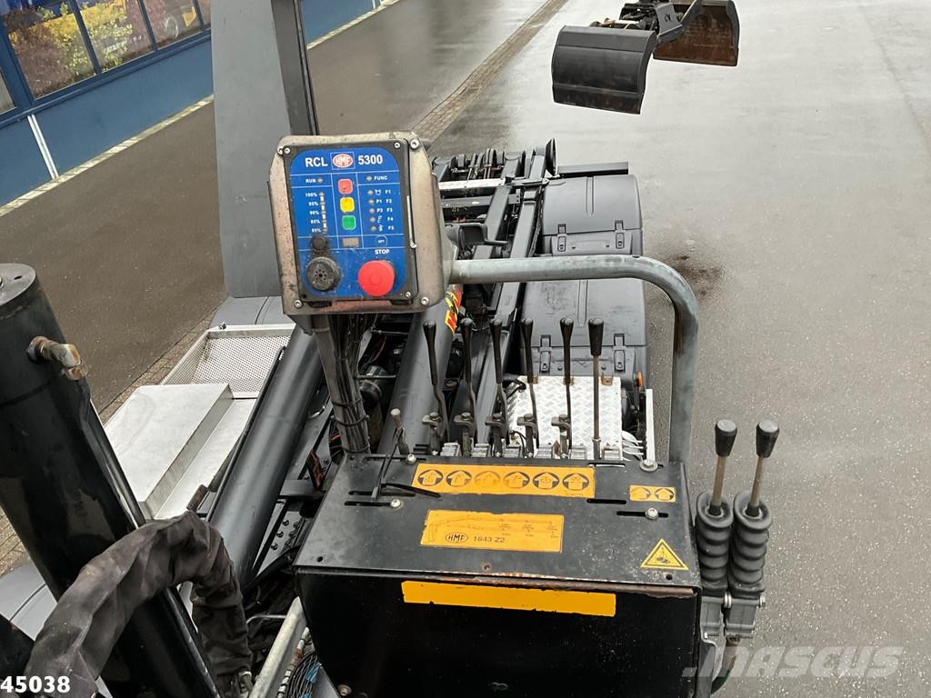 MAN TGS 35.400 8x6 Euro 6 HMF 16 Tonmeter Z-kraan Camion cu carlig de ridicare