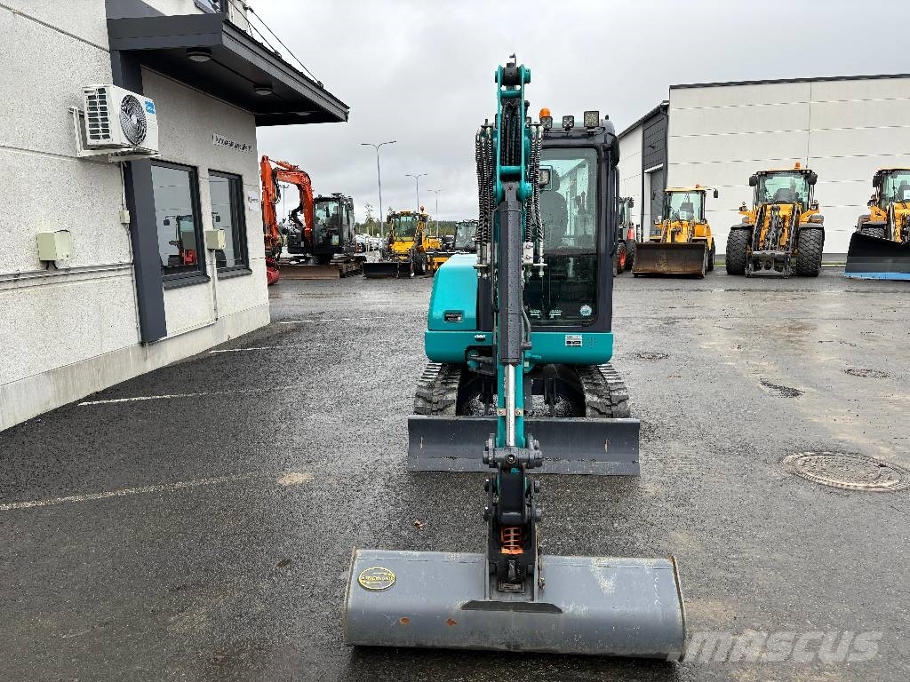 Sunward SWE25F KUIN UUSI Mini pelle < 7t