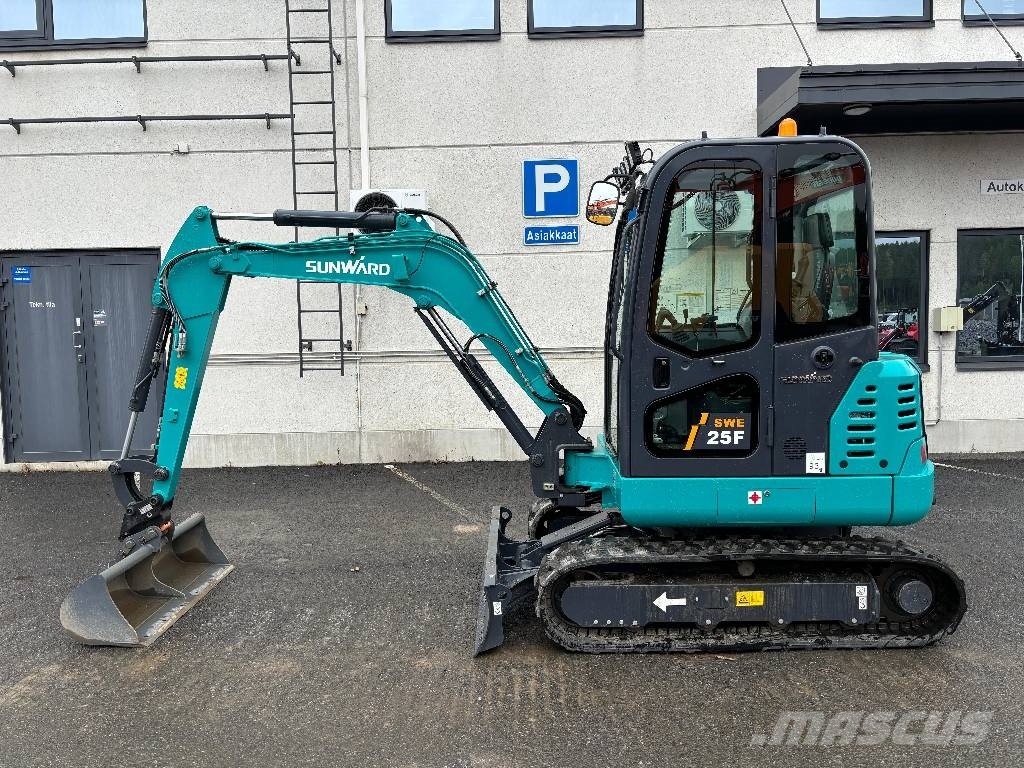 Sunward SWE25F KUIN UUSI Mini pelle < 7t