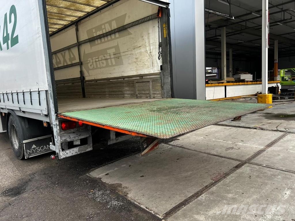 Scania P230 4X2 + ZEPRO LIFT 2500 KG Kamioni sa ciradom