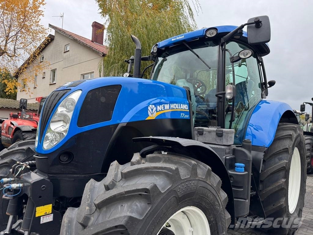 New Holland T7.200 RangeCommand Tractors