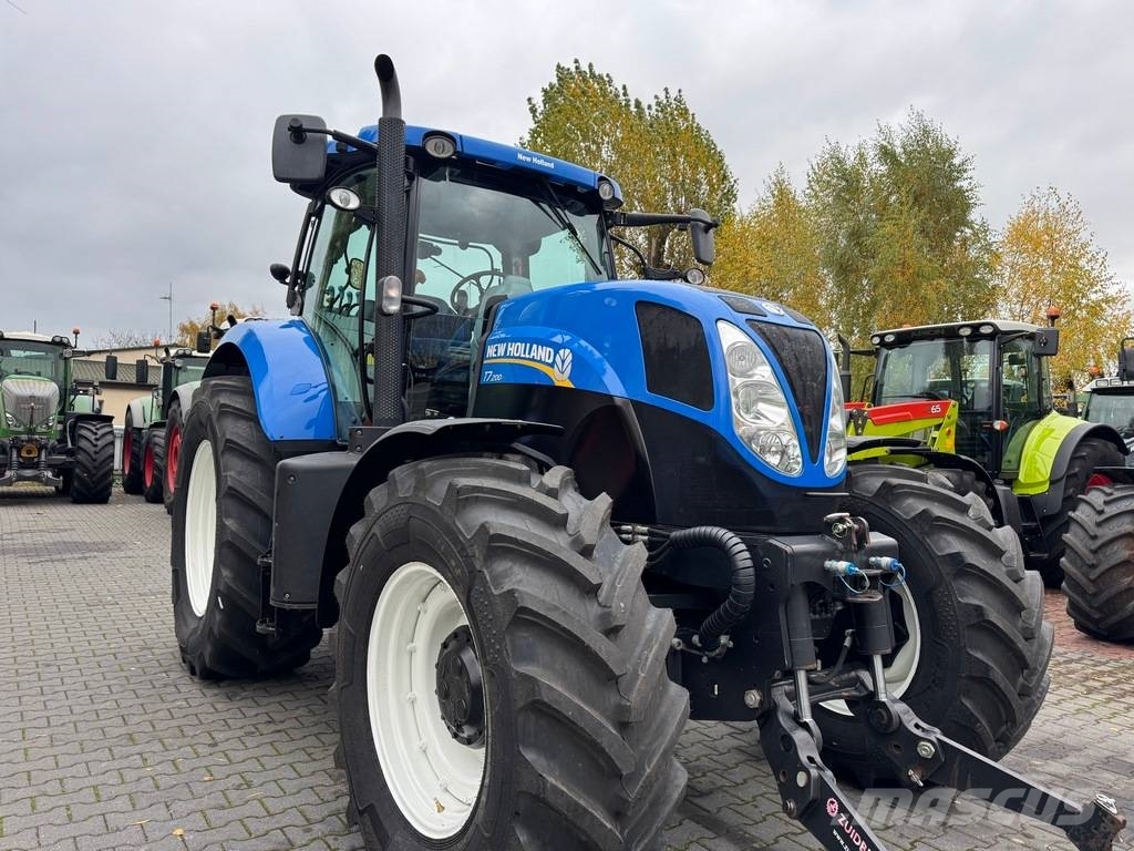New Holland T7.200 RangeCommand Tractors