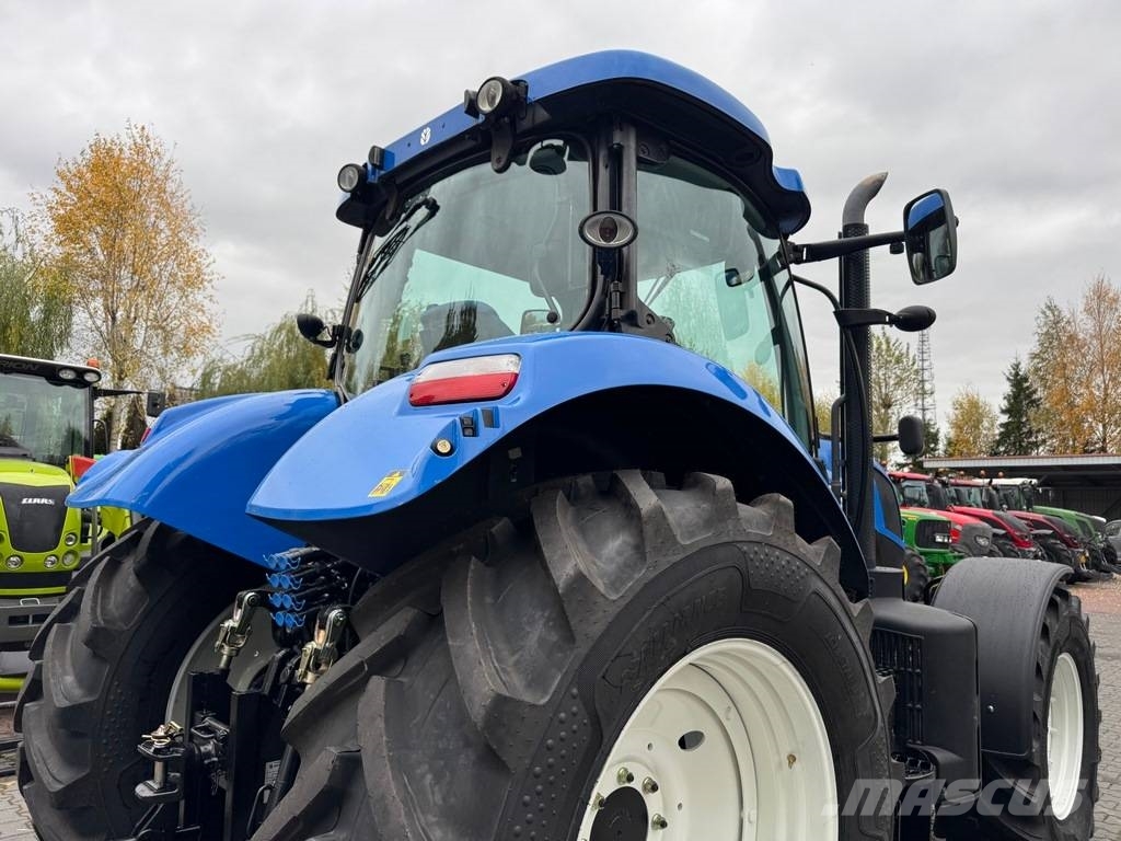 New Holland T7.200 RangeCommand Tractors