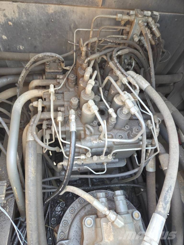 Volvo EC 300 E 대형 굴삭기 29톤 이상