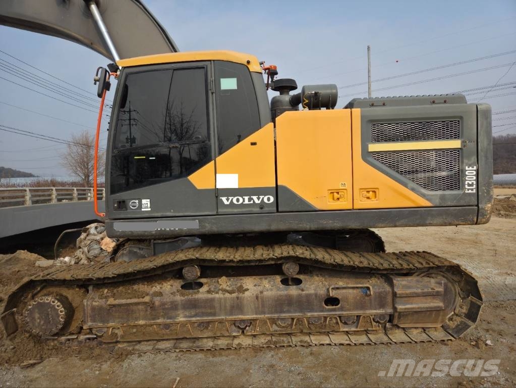 Volvo EC 300 E 대형 굴삭기 29톤 이상