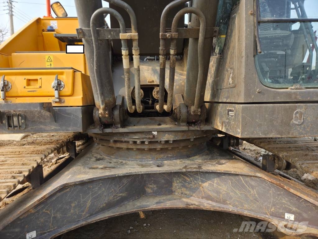 Volvo EC 300 E 대형 굴삭기 29톤 이상