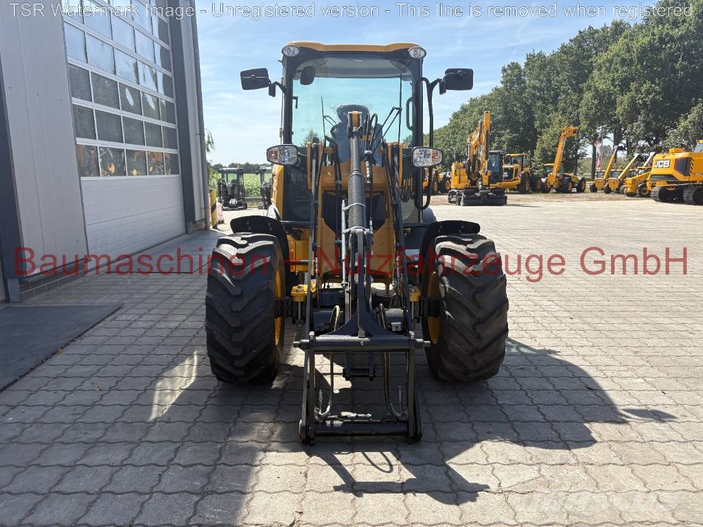 JCB 406 NEU BJ 26 Kolesni nakladalci