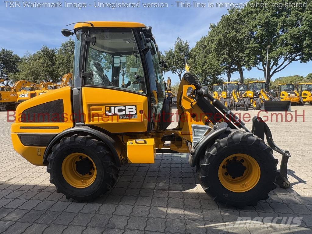 JCB 406 NEU BJ 26 Kolesni nakladalci