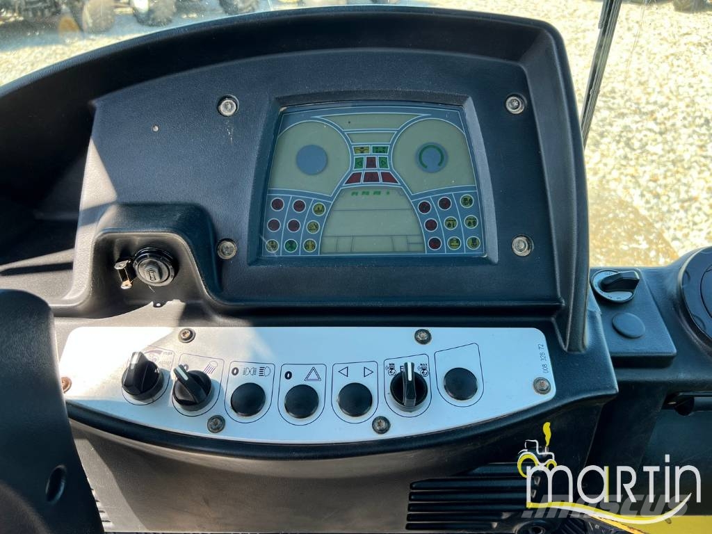 Bomag BW 213 D H-4 Enkelt tromle