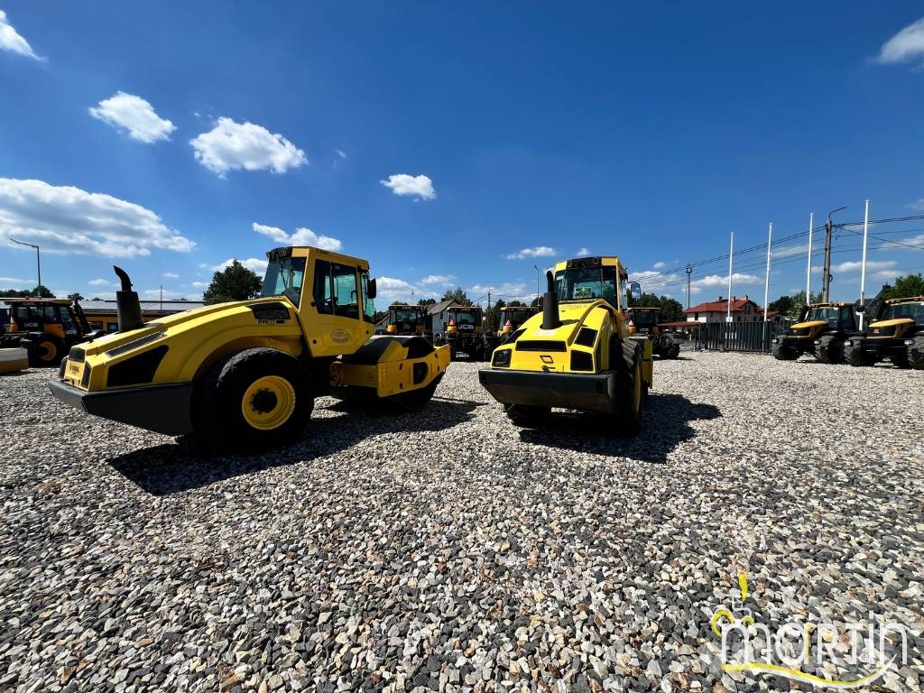 Bomag BW 213 D H-4 Enkelt tromle
