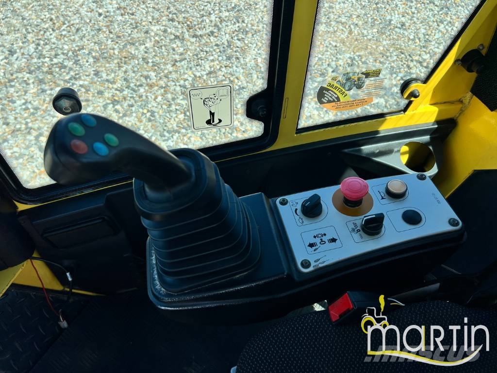 Bomag BW 213 D H-4 Enkelt tromle