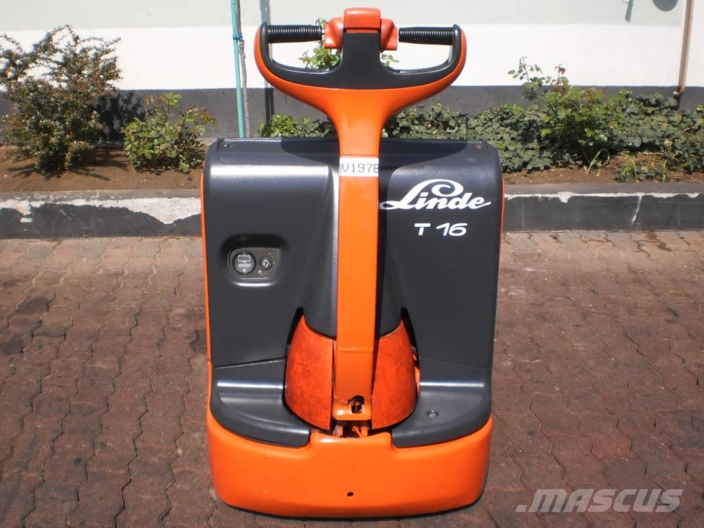 Linde T16 /360/ (SHORT) V-1978 OB Apiladores eléctricos autopropulsados