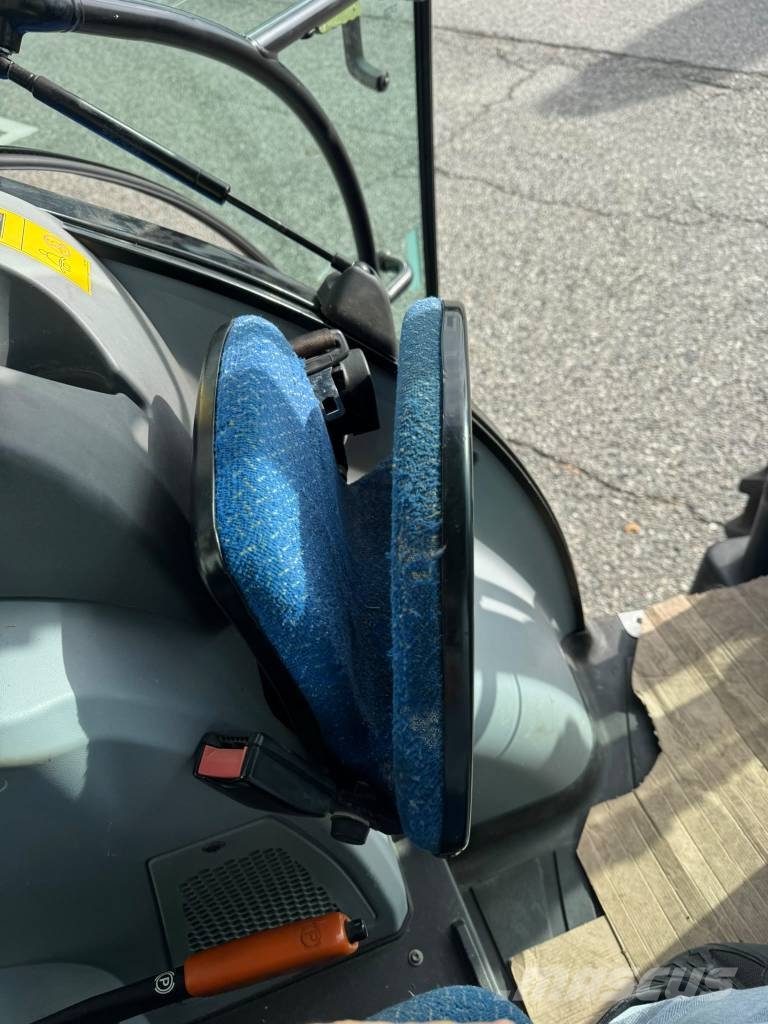 New Holland T 4.105 Traktoren