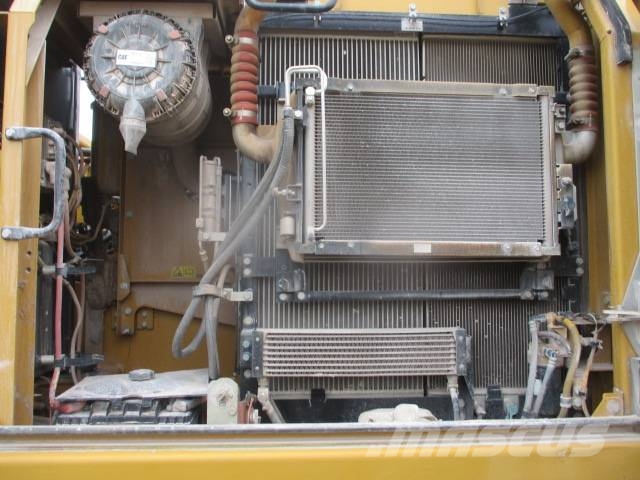 CAT 323 EL Raupenbagger