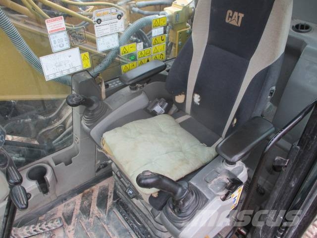 CAT 323 EL Raupenbagger