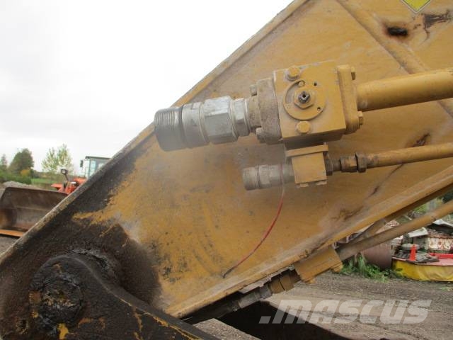 CAT 323 EL Raupenbagger
