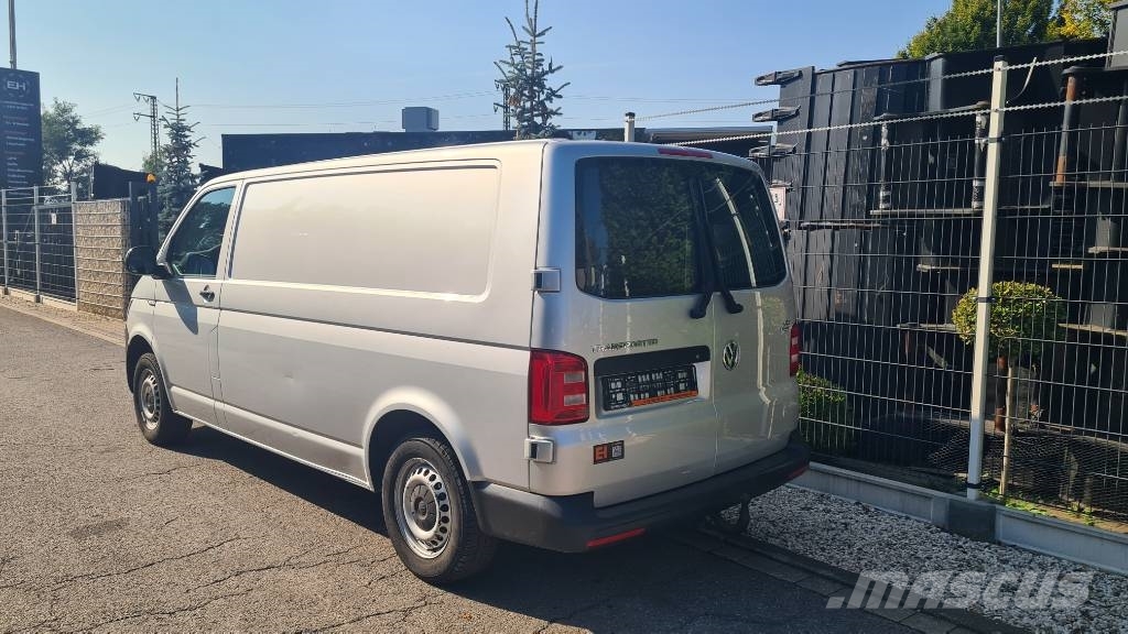 Volkswagen T5 2.0 TDI, Kasten, Werkstattschränke, Klima, AHK Kapali kasa kamyonetler