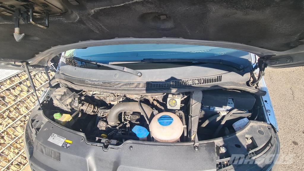 Volkswagen T5 2.0 TDI, Kasten, Werkstattschränke, Klima, AHK Kapali kasa kamyonetler