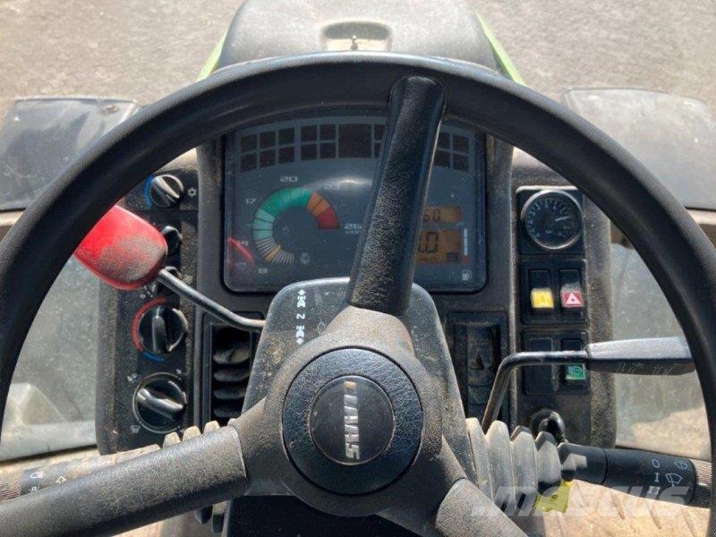 CLAAS Ares 696 Tractoren