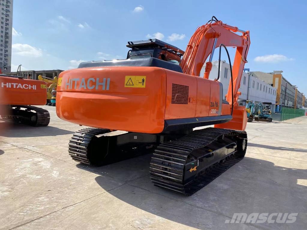Hitachi ZX 200 Εκσκαφείς με ερπύστριες